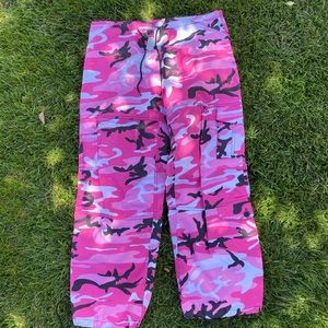 pink camo pants